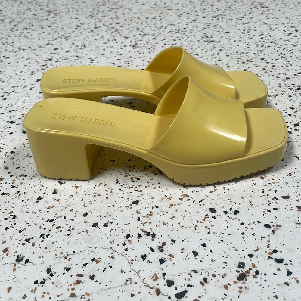 Steve Madden heels